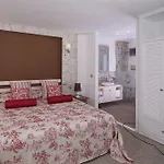 Cella & Ephesus Otel 3*