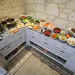 Otel Cella & Ephesus 3*
