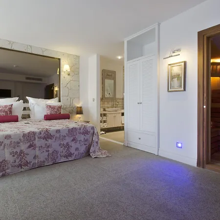 Hotel Cella & Ephesus