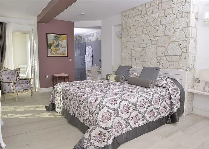 Cella & Ephesus Selçuk