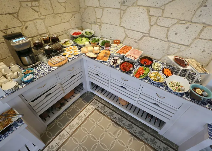 Otel Cella & Ephesus 3*