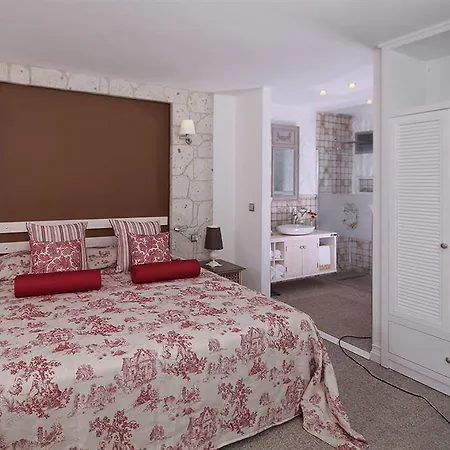 Cella & Ephesus Hotel 3*