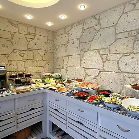 Cella & Ephesus Hotel 3*
