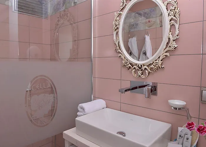 Cella & Ephesus Selçuk