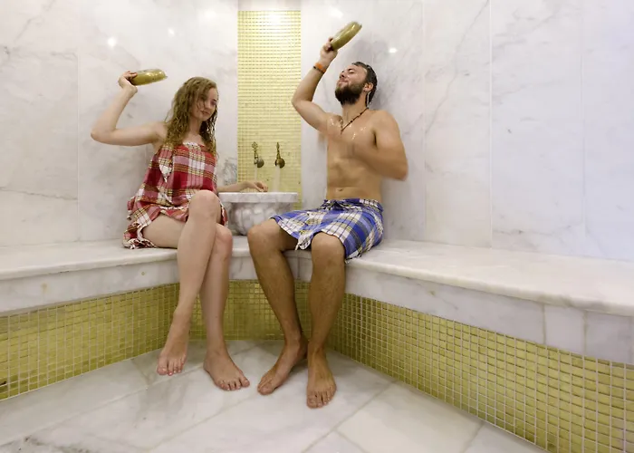 Hotel Cella & Ephesus 3*