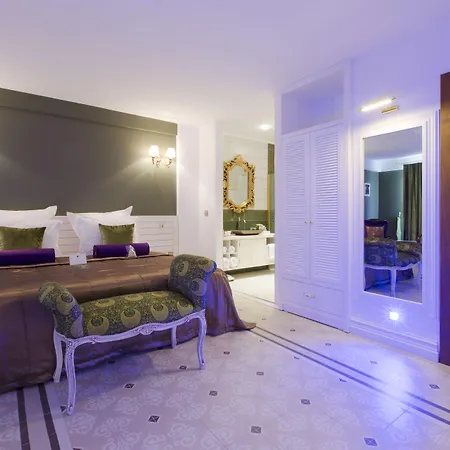 Cella & Ephesus 3* 塞尔丘克