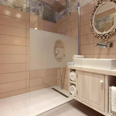 Hotel Cella Boutique And