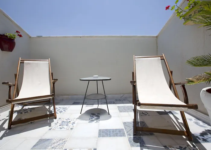 Hotel Cella & Ephesus 3*